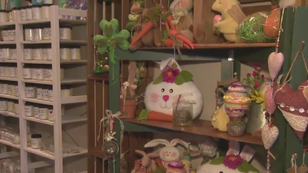 Get Lucky Waukesha Art Crawl and Vintage Shop Hop